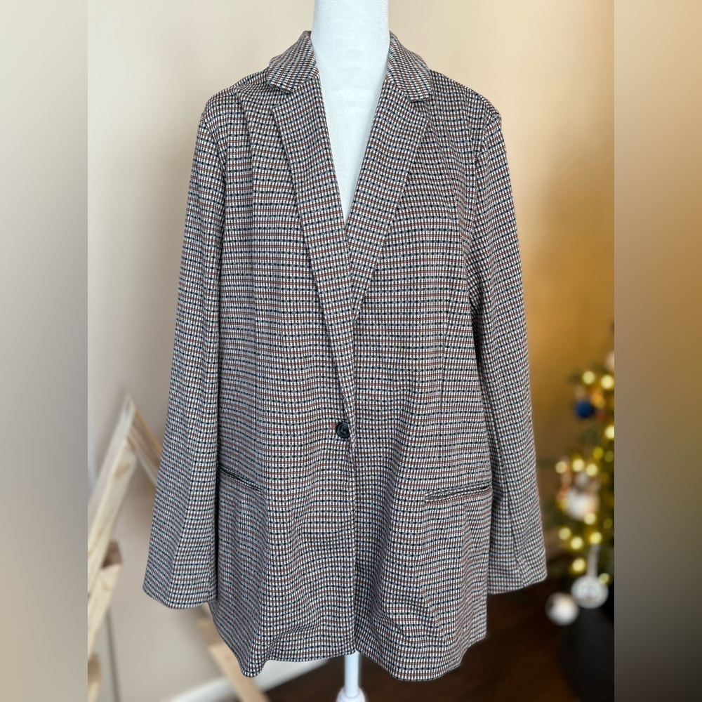 Nine West Black, Brown, and White Houndstooth Blazer, XXL